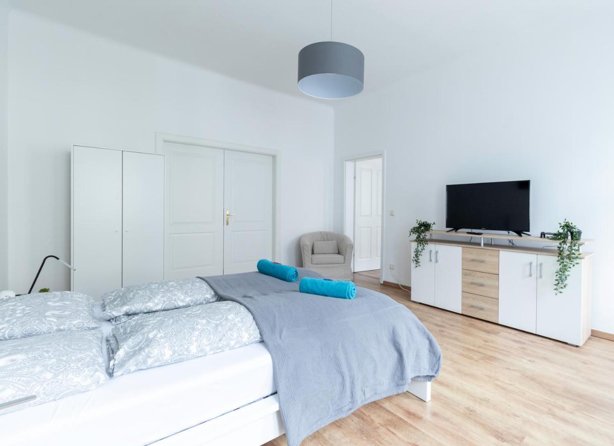 Comfortable, Specious Apartment With Inner Garden- Marzstrasse Apartments Viena Exterior foto